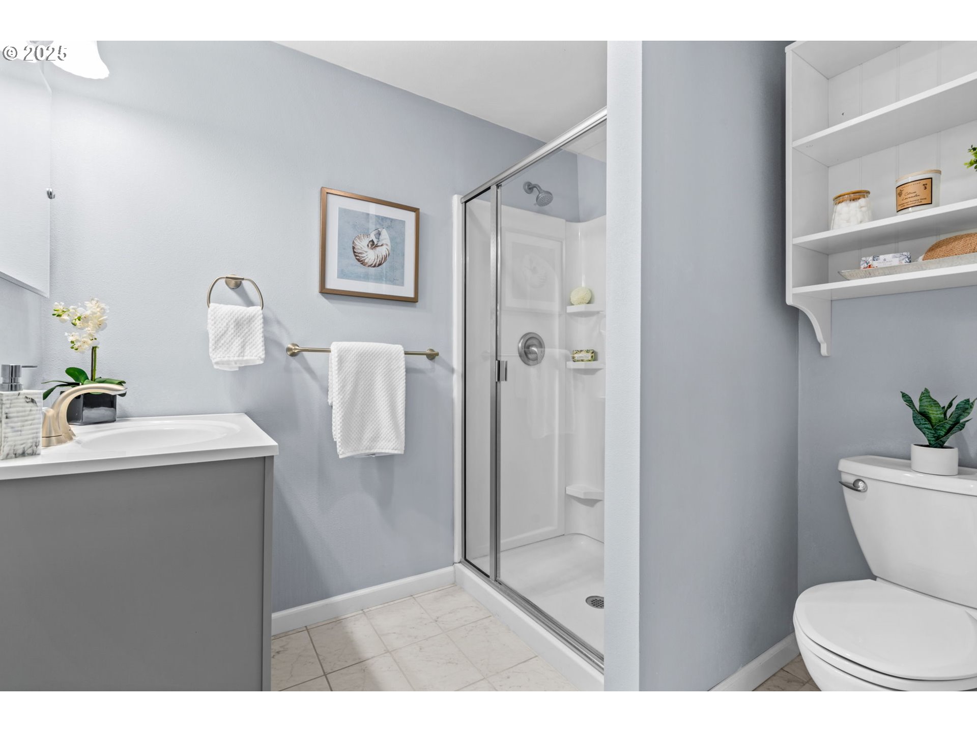 1240 Taney Street Eugene, OR 97402 - Photo 26 of 48 Bathroom, Attached