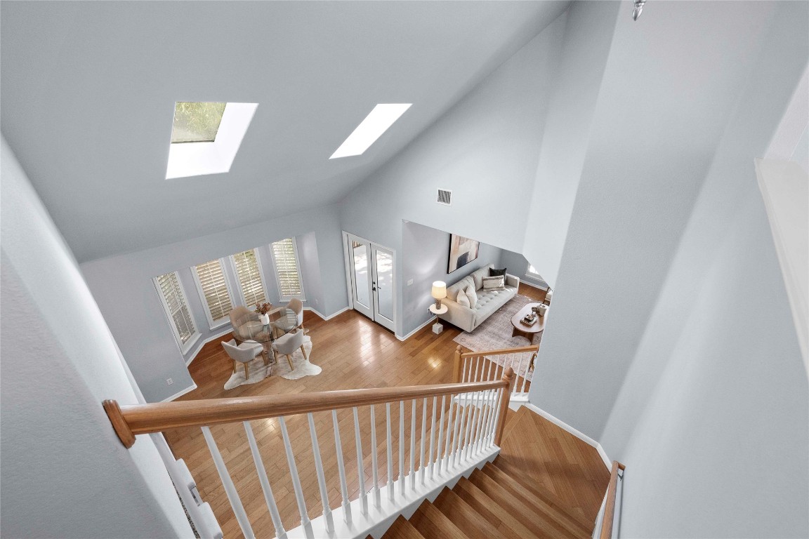 6704 Menchaca Road, Unit 29 Austin, TX 78745 - Photo 13 of 34 a view of a balcony furniture