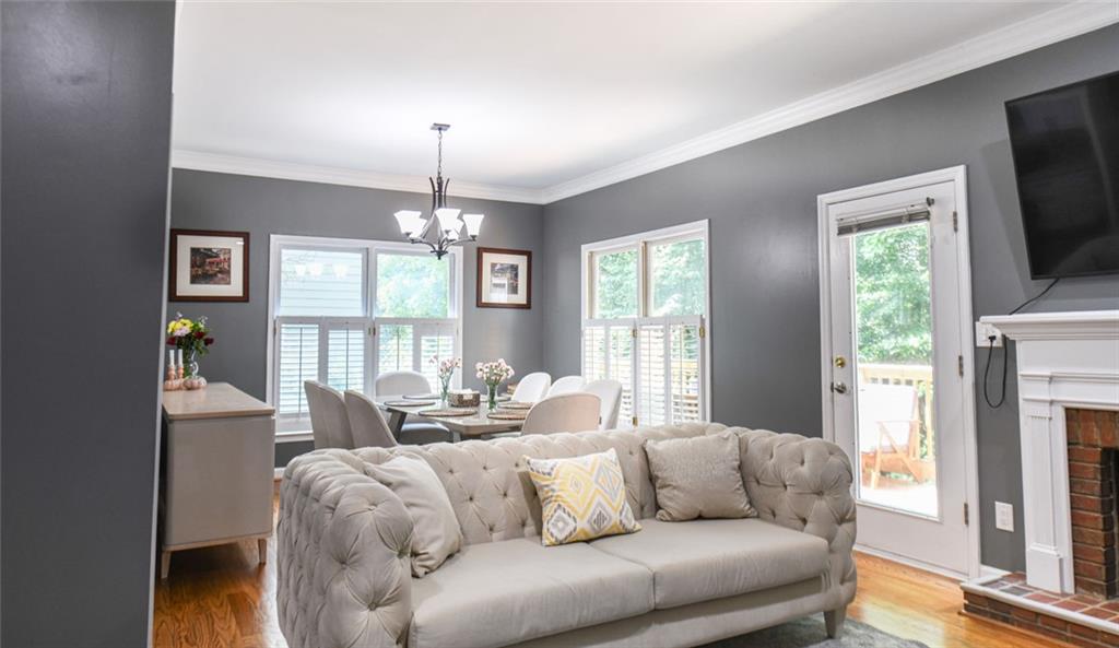 304 Bridle Path Marietta, GA 30068 - Photo 4 of 33