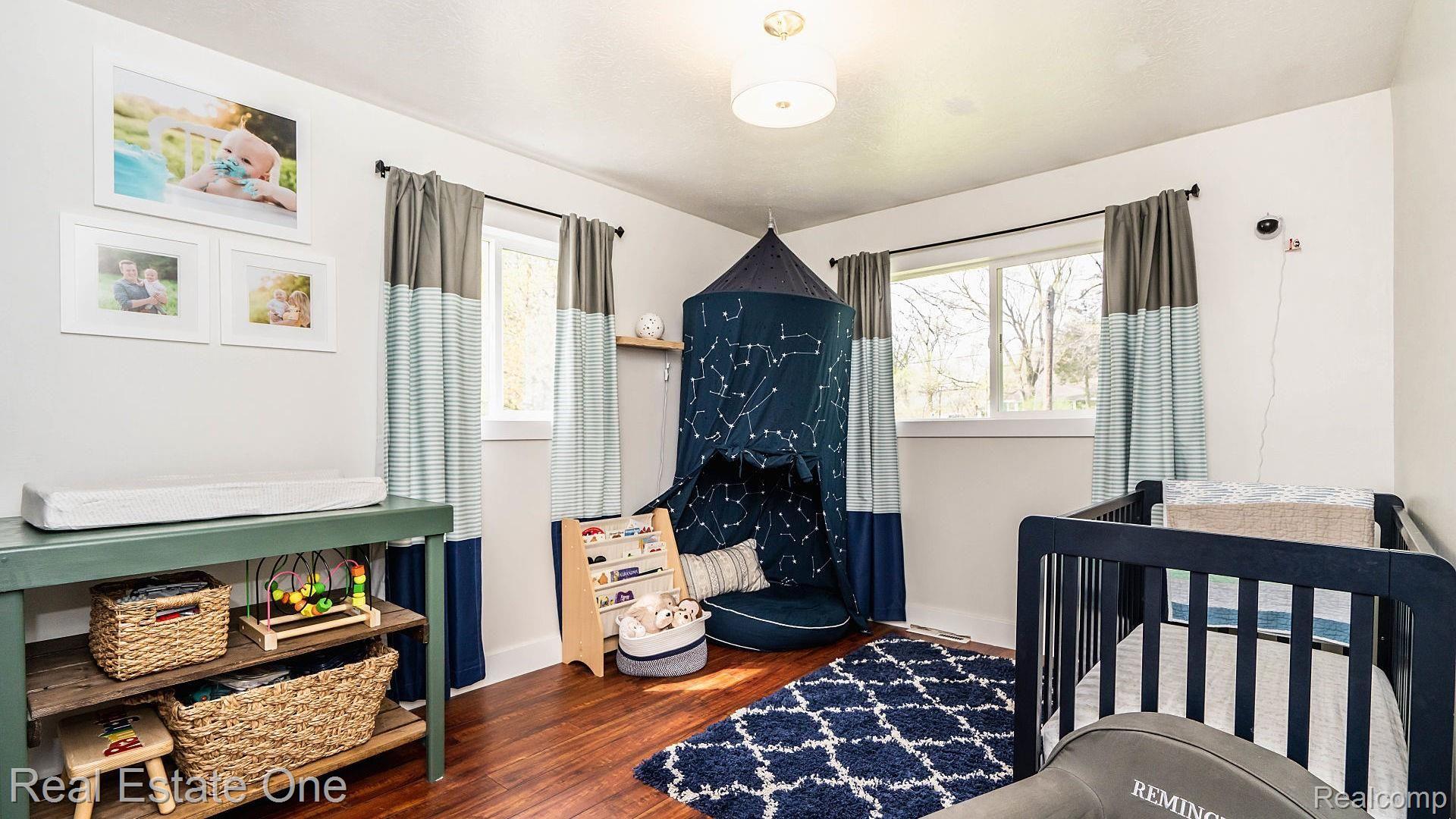 5160 Westview Road Clarkston, MI 48346 - Photo 25 of 28 024_24.jpg