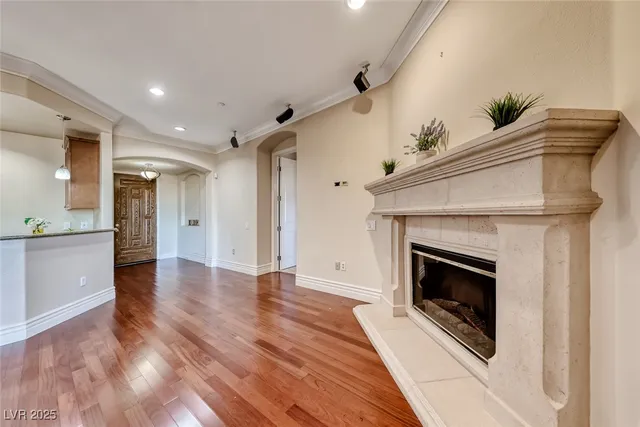 $399,900 | 20 Via Mantova, Unit 101, Henderson, NV 89011