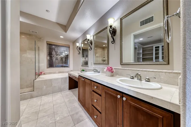 $399,900 | 20 Via Mantova, Unit 101, Henderson, NV 89011