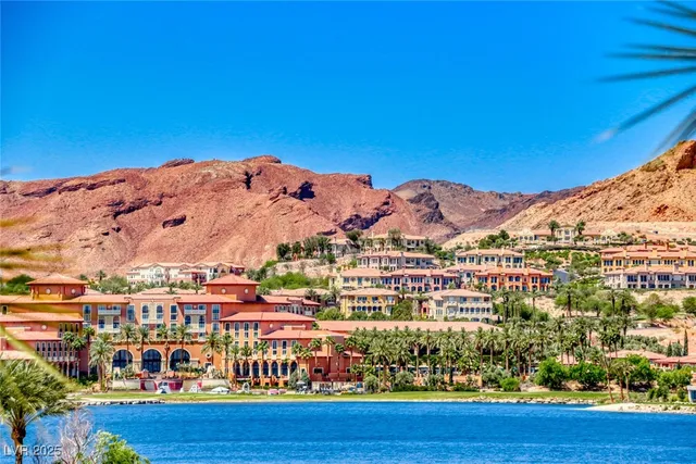 $399,900 | 20 Via Mantova, Unit 101, Henderson, NV 89011