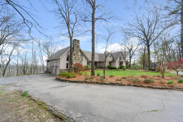 $1,750,000 | 2802 Kell Road, Signal Mountain, TN 37377
