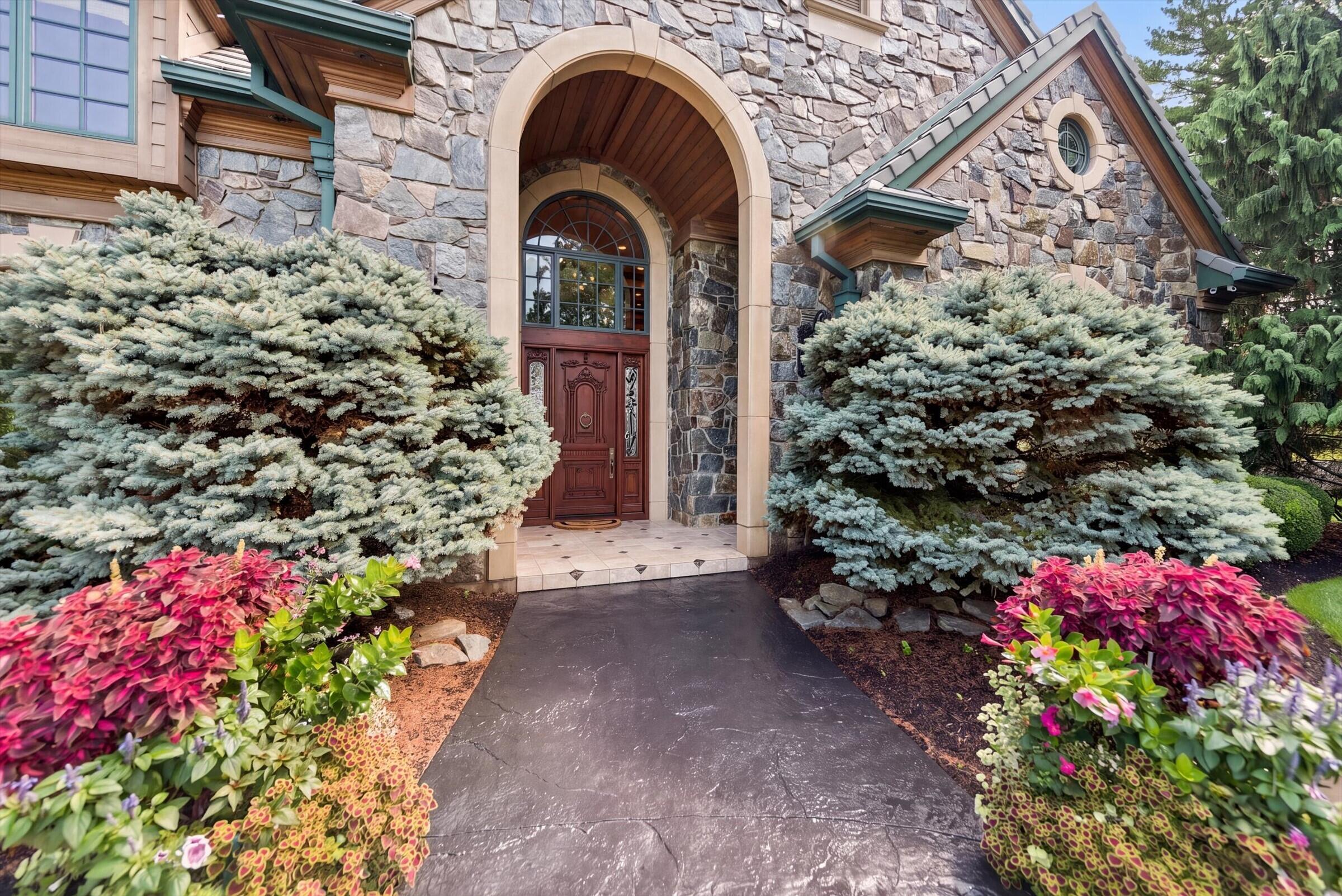 009-Front Entrance