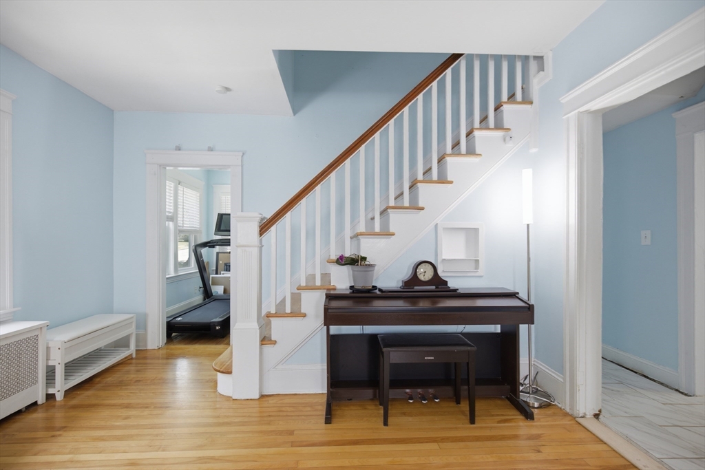 52 Eagle Road Worcester, MA 01605 - Photo 25 of 42