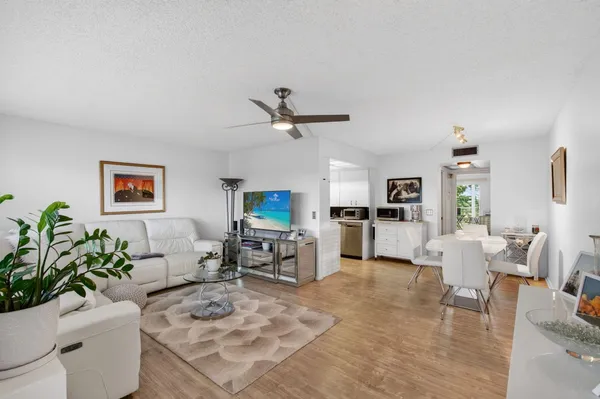 $79,000 | 4048 Rexford Drive, Unit 4048, Boca Raton, FL 33434