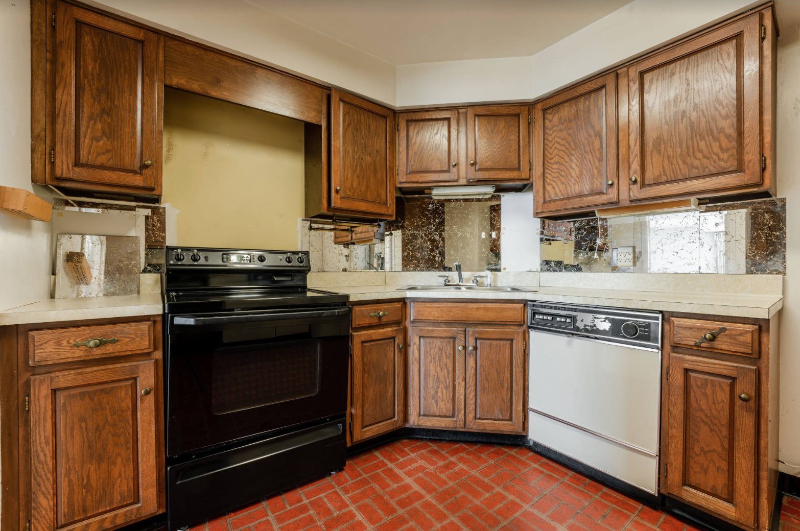 6033 North Sheridan Road, Unit 43D Chicago, IL 60660 - Photo 6 of 27