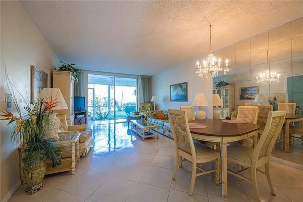 $1,450 | 6700 Royal Palm Boulevard, Unit 103D, Margate, FL 33063