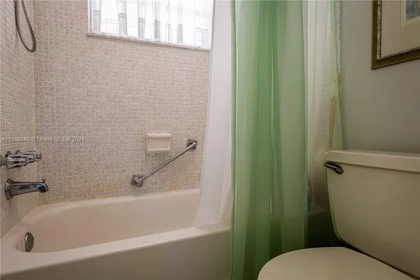 $1,450 | 6700 Royal Palm Boulevard, Unit 103D, Margate, FL 33063