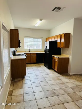 $1,850 | 9426 West Monroe Street, Peoria, AZ 85345