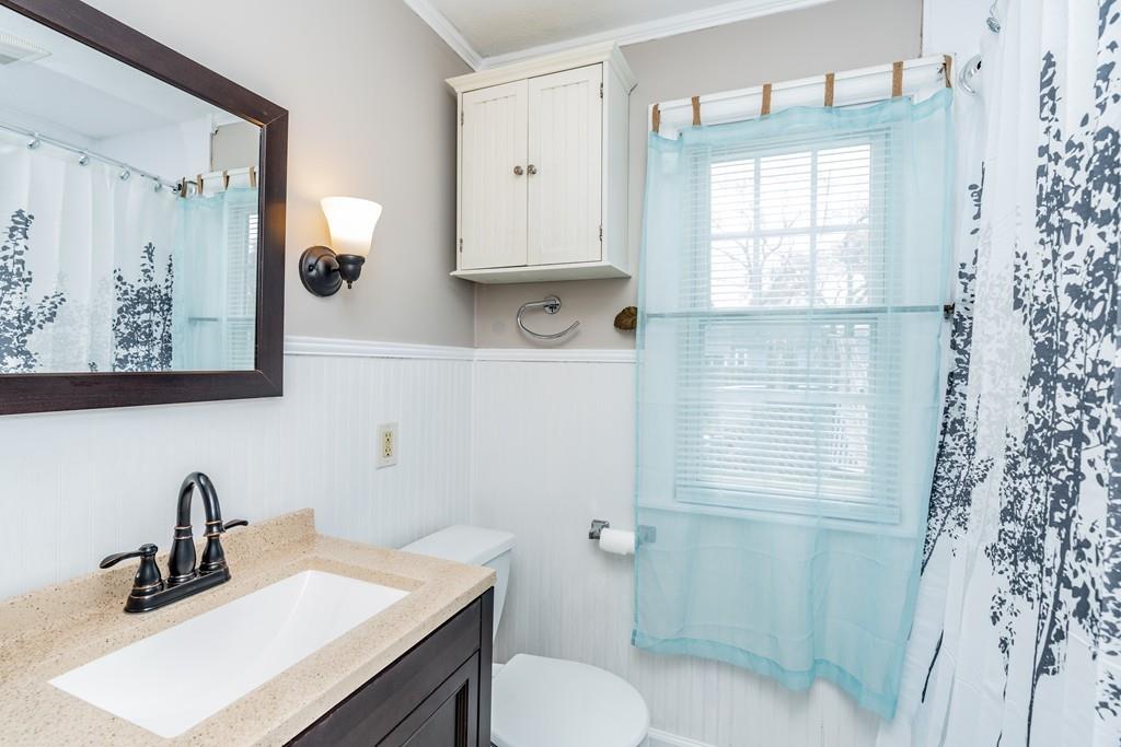 29 Eddy Street Springfield, MA 01104 - Photo 7 of 26