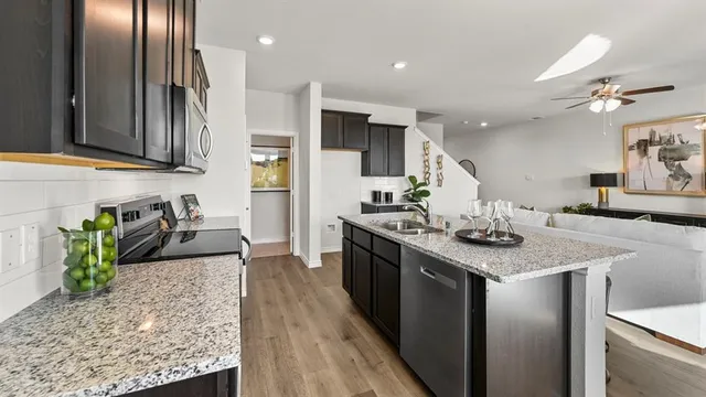 $275,008 | 736 Thorn Crk Drive, Anna, TX 75409