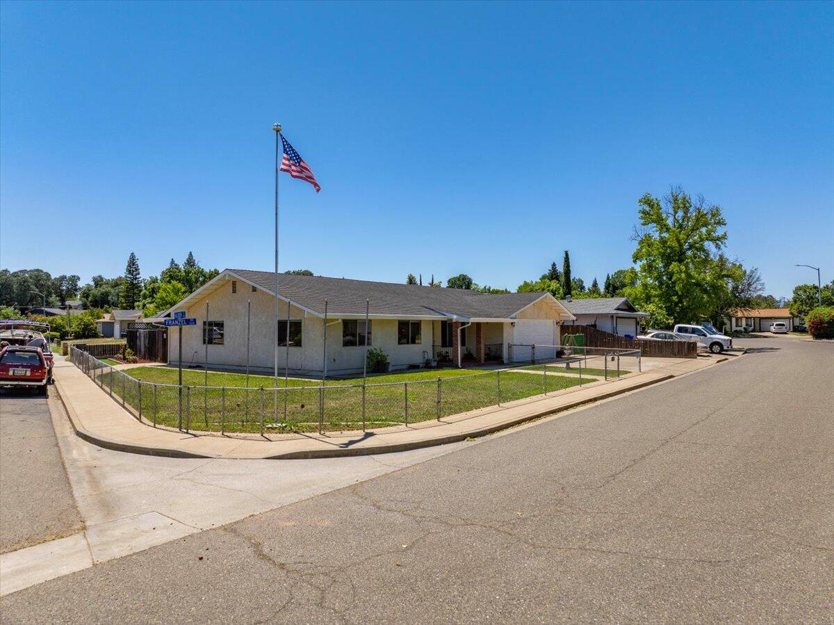 1335 Franzel Road Red Bluff, CA 96080 - Photo 35 of 39 1335 Franzel Rd Corner