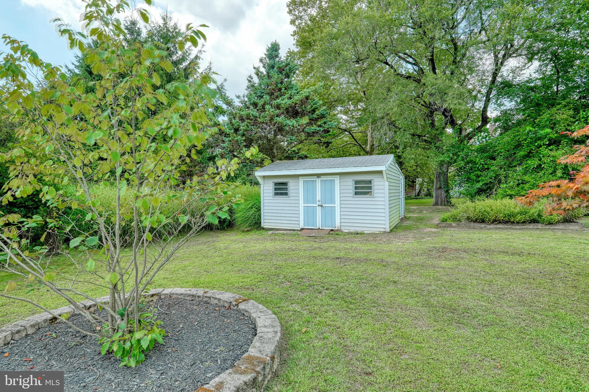 2281 Jonquil Road York, PA 17403 - Photo 6 of 48 Gallery Image 6