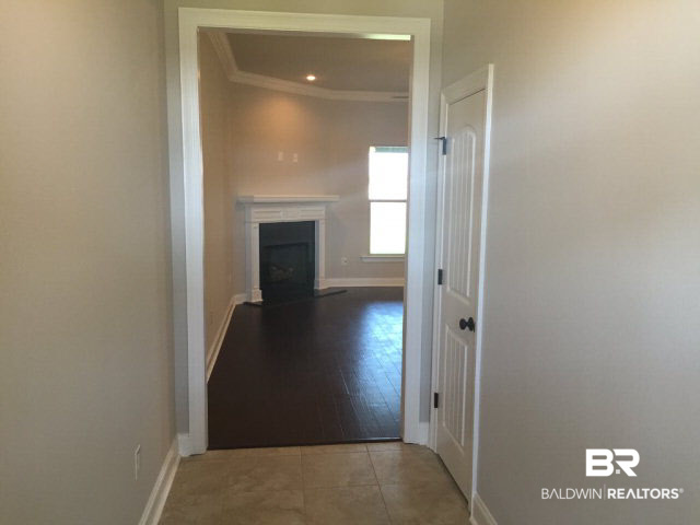 7106 Rocky Rd Loop Gulf Shores, AL 36542 - Photo 8 of 17 Foyer
