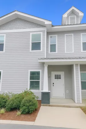 $1,625 | 147 North Sand Palm Road, Freeport, FL 32439