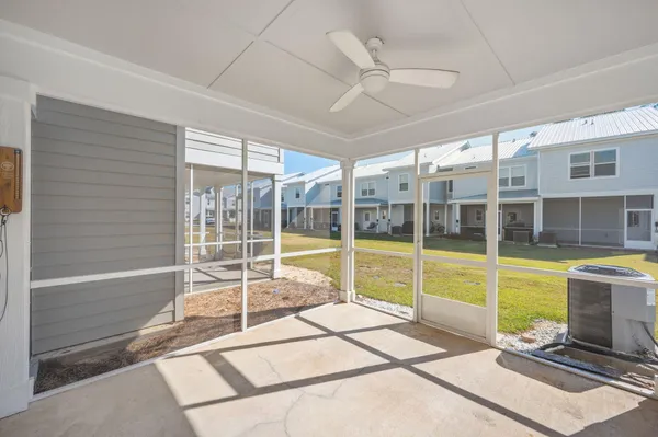 $1,625 | 147 North Sand Palm Road, Freeport, FL 32439