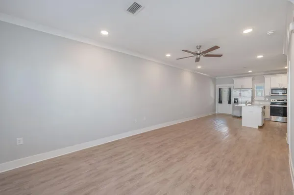 $1,625 | 147 North Sand Palm Road, Freeport, FL 32439