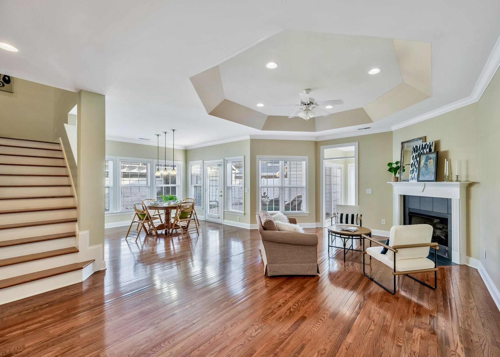626 Springlake Drive Franklin, TN 37064 - Photo 11 of 22 a living room with furniture and a fireplace