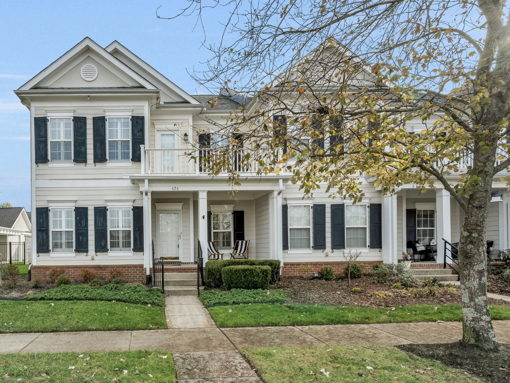 626 Springlake Drive Franklin, TN 37064 - Photo 2 of 29