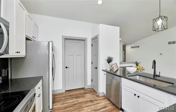 $324,900 | 28723 Woodland Heights Drive, Warrenton, MO 63383