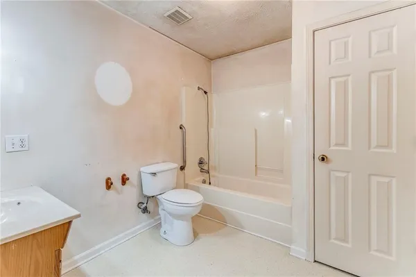 $469,000 | 5854 Cedartown Highway, Lindale, GA 30147