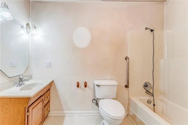 $469,000 | 5854 Cedartown Highway, Lindale, GA 30147