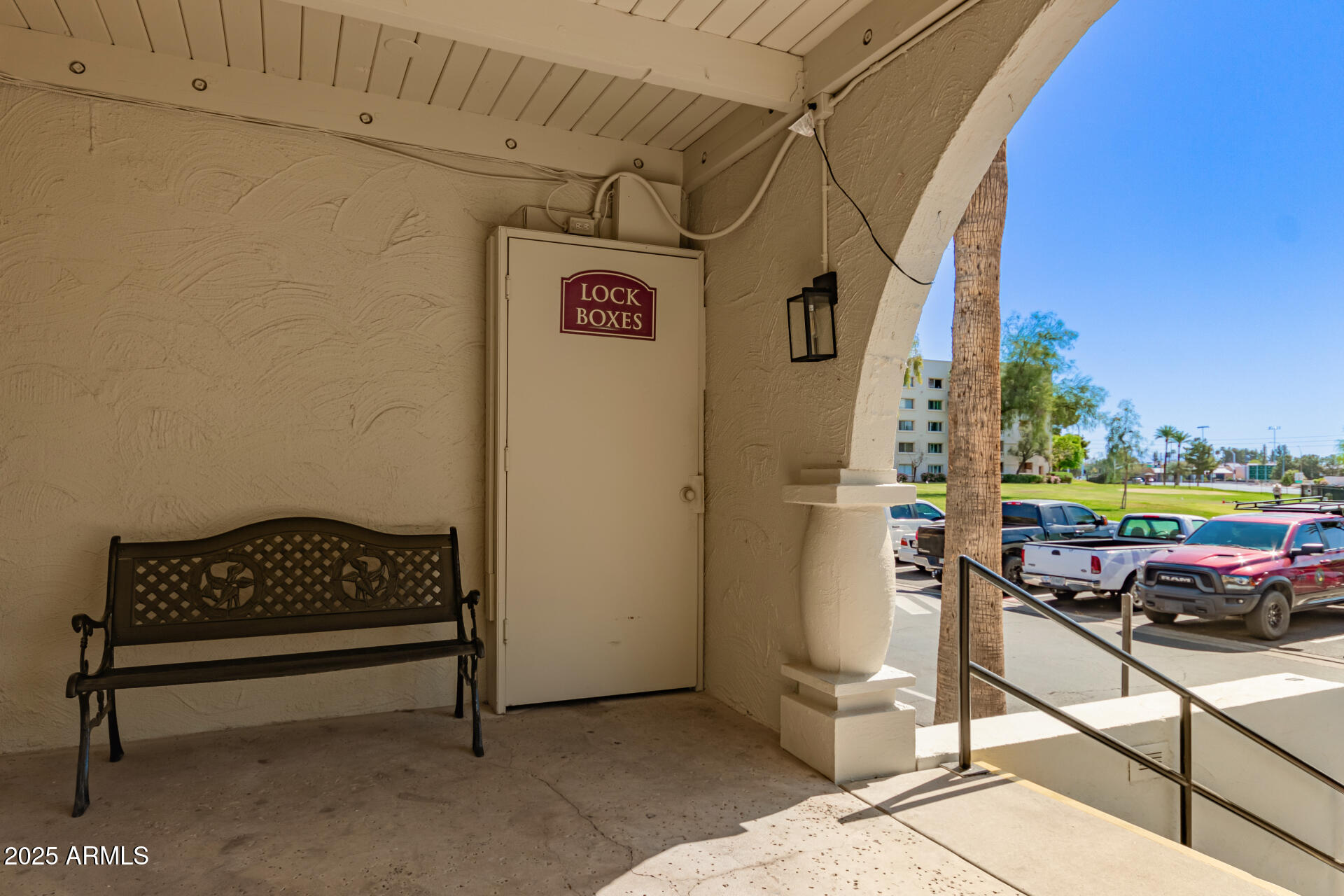 7910 East Camelback Road, Unit 104 Scottsdale, AZ 85251 - Photo 6 of 38 a view of outdoor space with seating