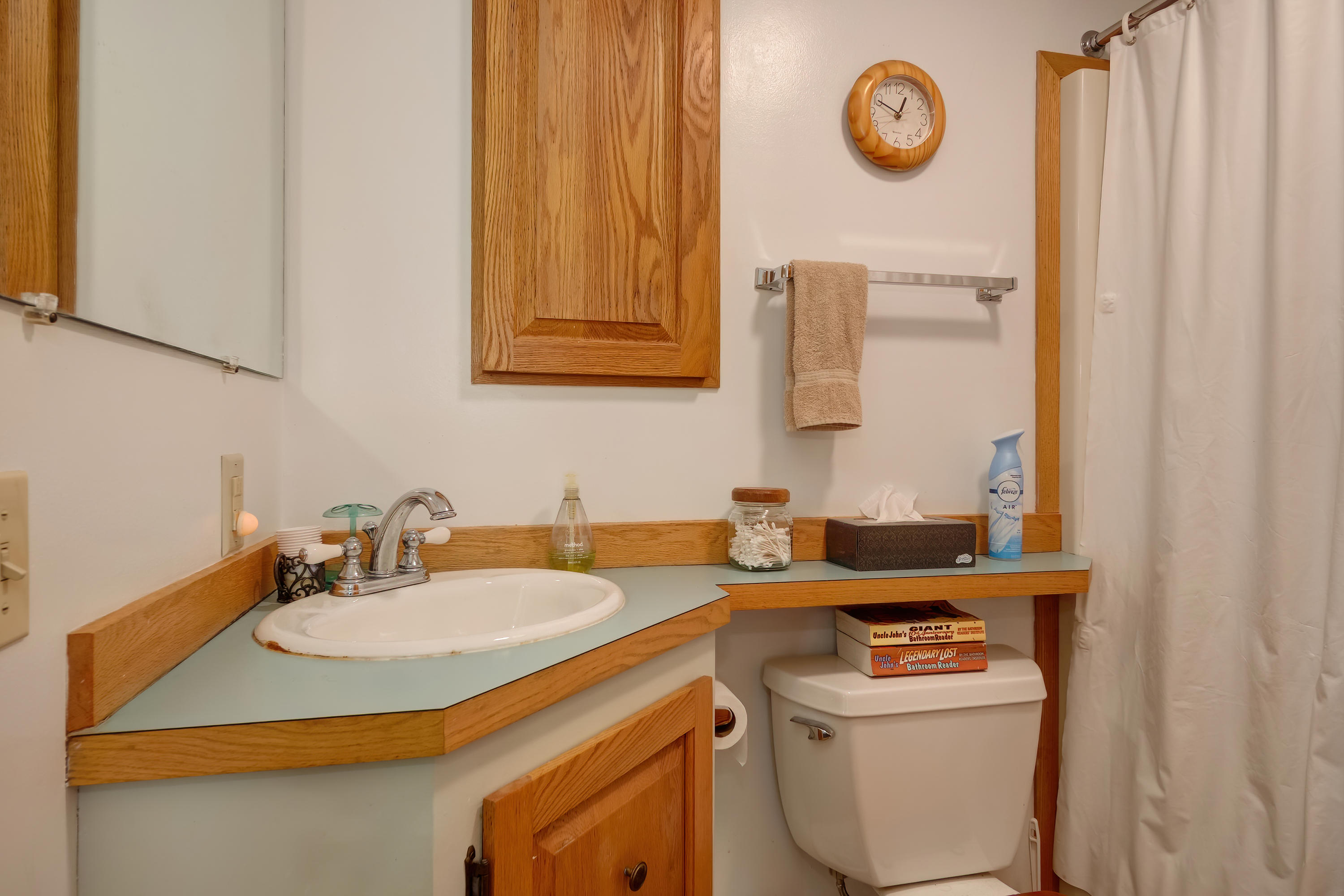 1 Lower Dunbar Road Mount Desert, ME 04675 - Photo 26 of 36 2nd Floor Full Bath