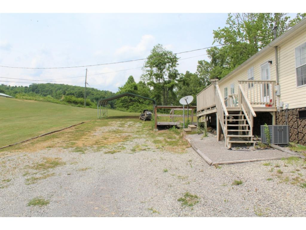 2409 Bishoptown Road Duffield, VA 24244 - Photo 6 of 23 Photo 6