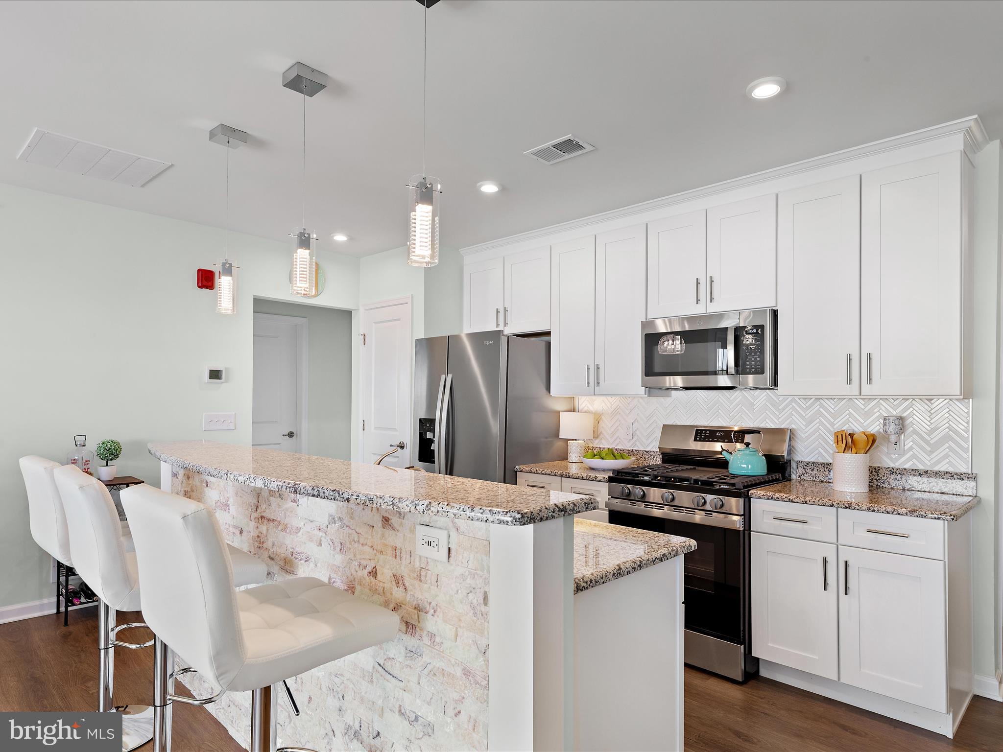 20141 Riesling Lane, Unit 402 Lewes, DE 19958 - Photo 10 of 58 Breakfast Bar