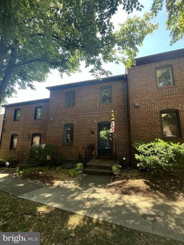 $787,750 | 34 City Gate Lane, Annapolis, MD 21401