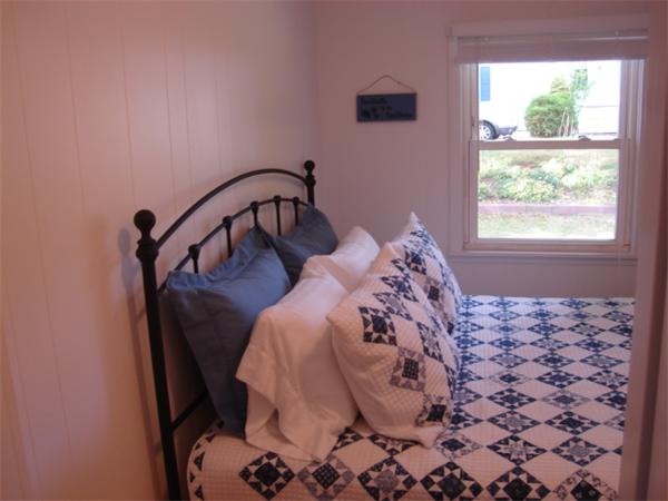 2 Mason St Extension Wareham, MA 02532 - Photo 9 of 16 Gallery Image 9