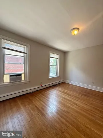 $995 | 1209 Gilpin Avenue, Unit 3, Wilmington, DE 19806