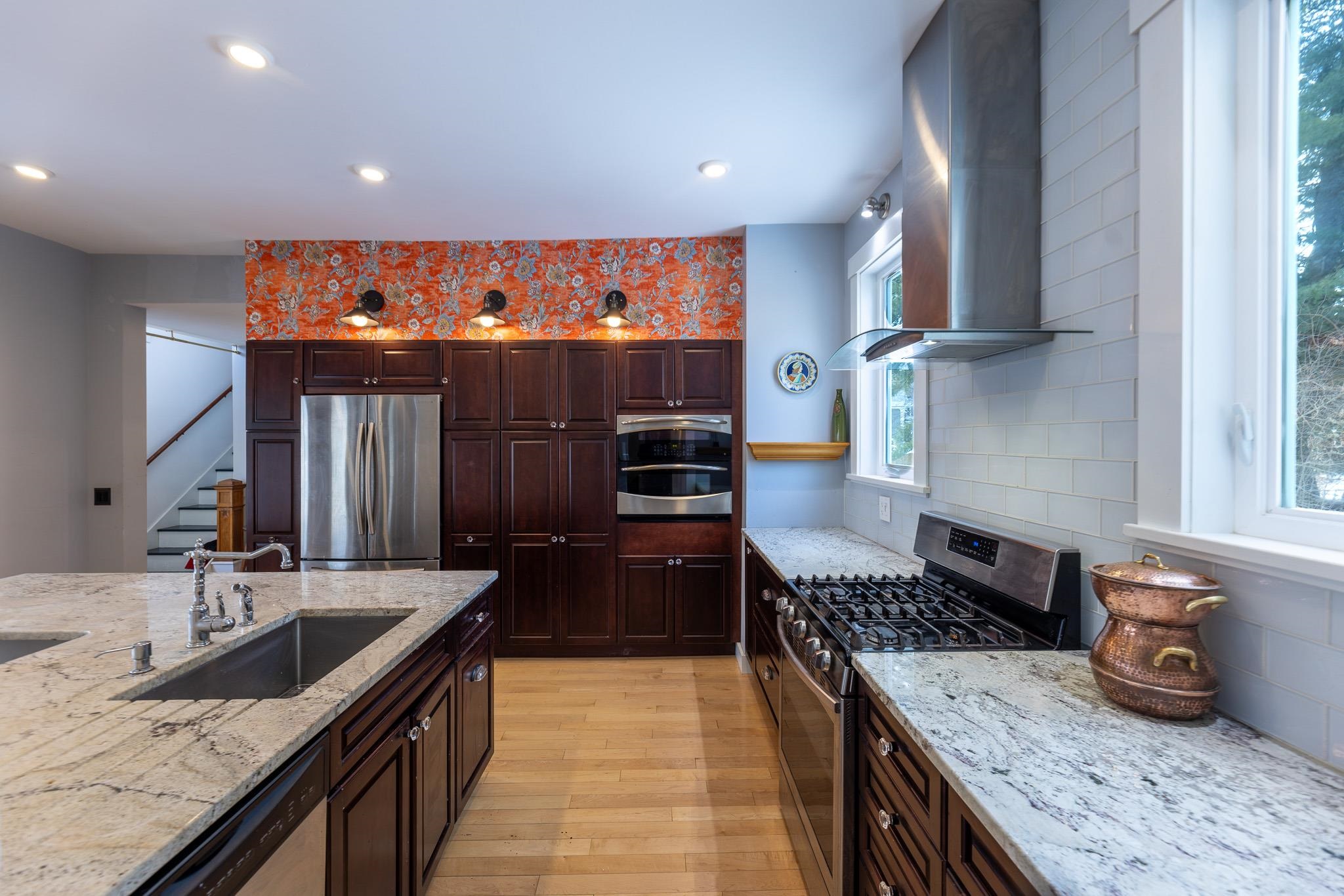 10 Abbott Street Lebanon, NH 03766 - Photo 12 of 60