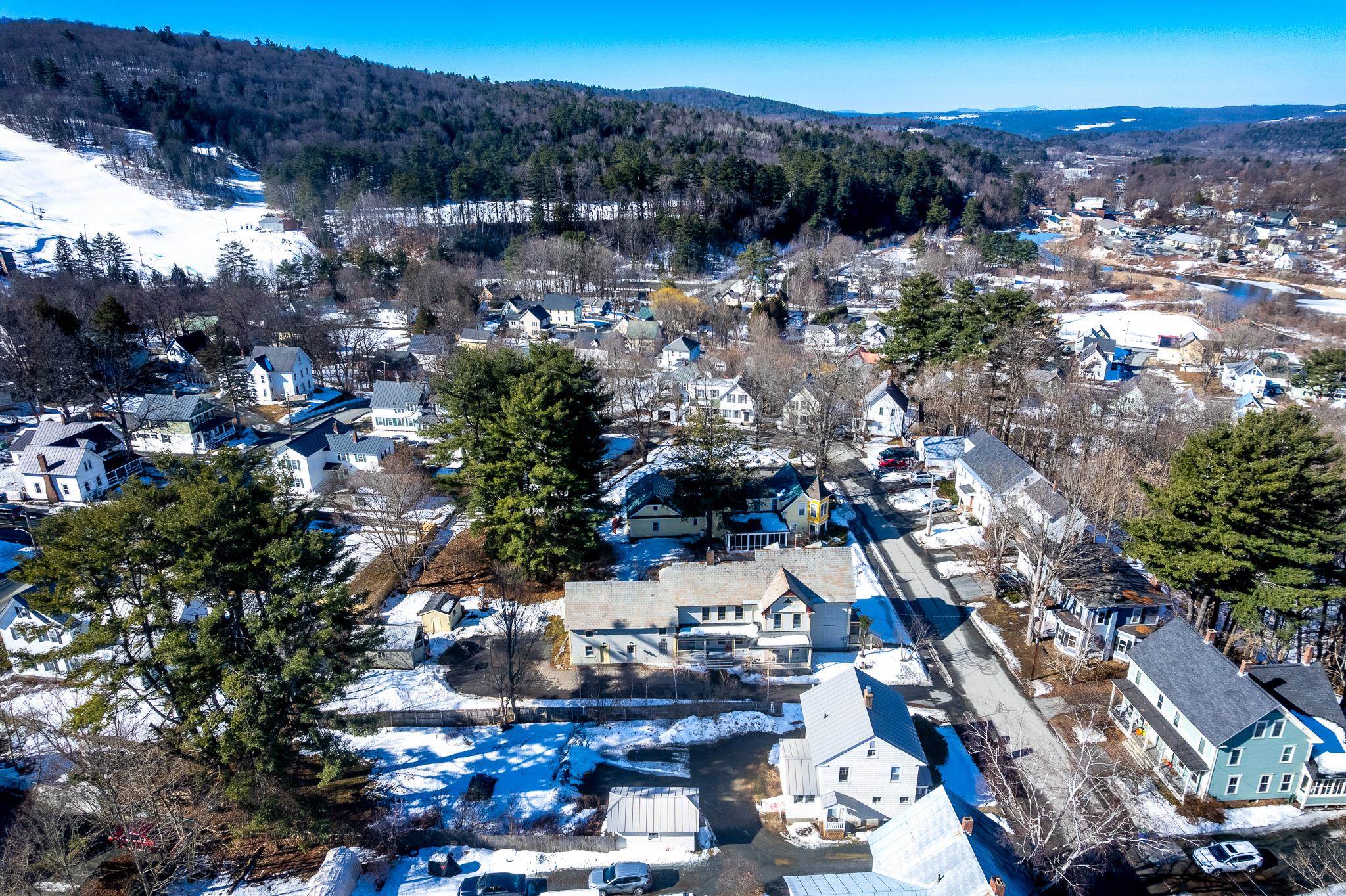 10 Abbott Street Lebanon, NH 03766 - Photo 6 of 60