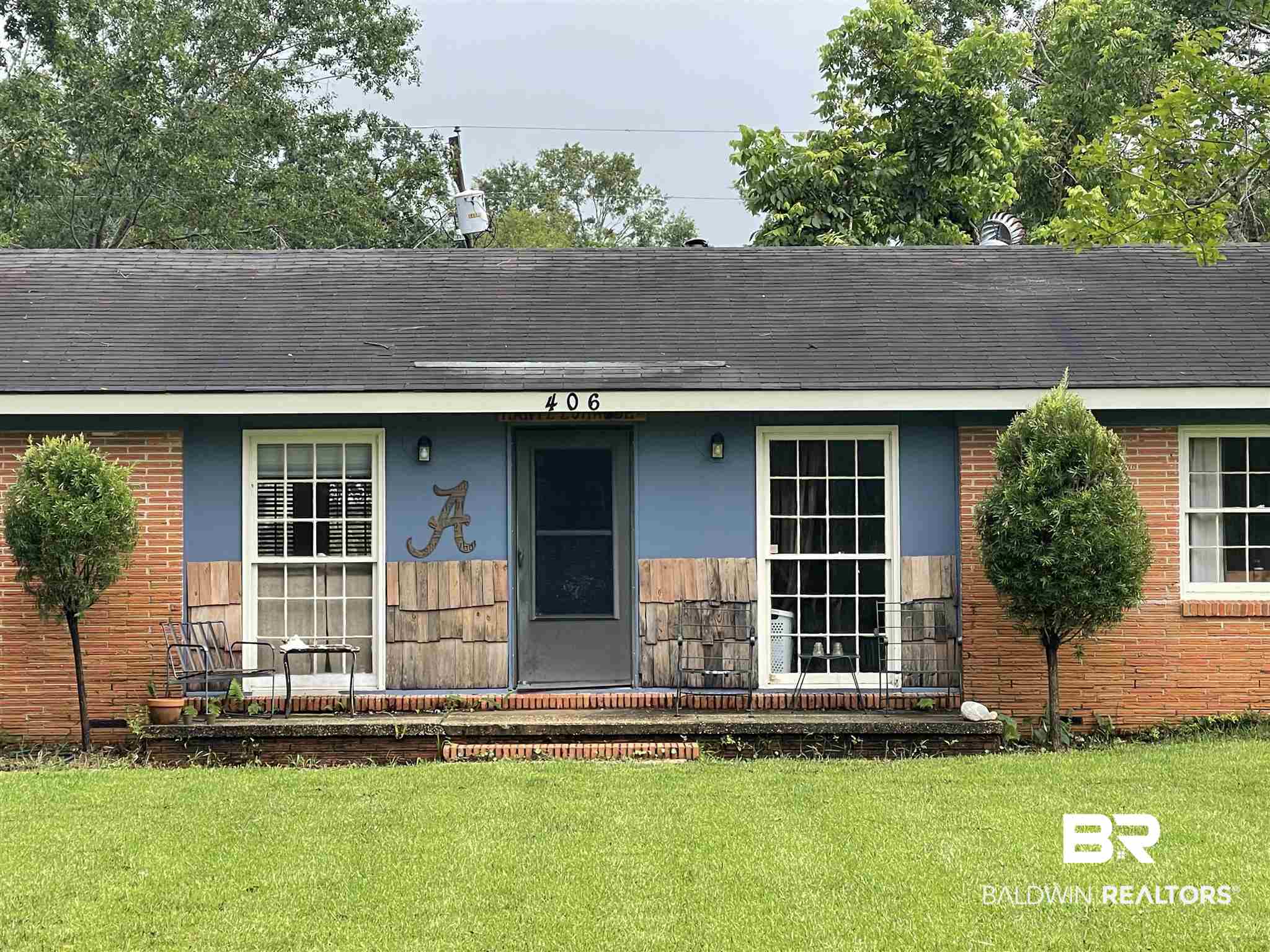 406 West Myrtle Avenue Foley, AL 36535 - Photo 2 of 19