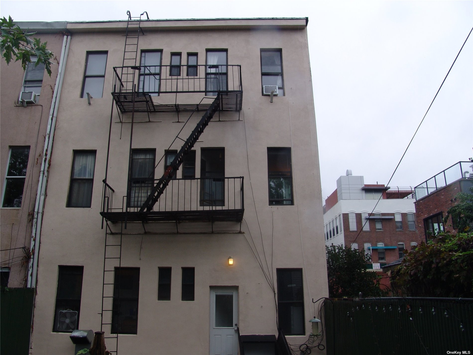 1724 8th Avenue, Unit 6 Brooklyn, NY 11215 - Photo 3 of 36 a front view of a house with plants