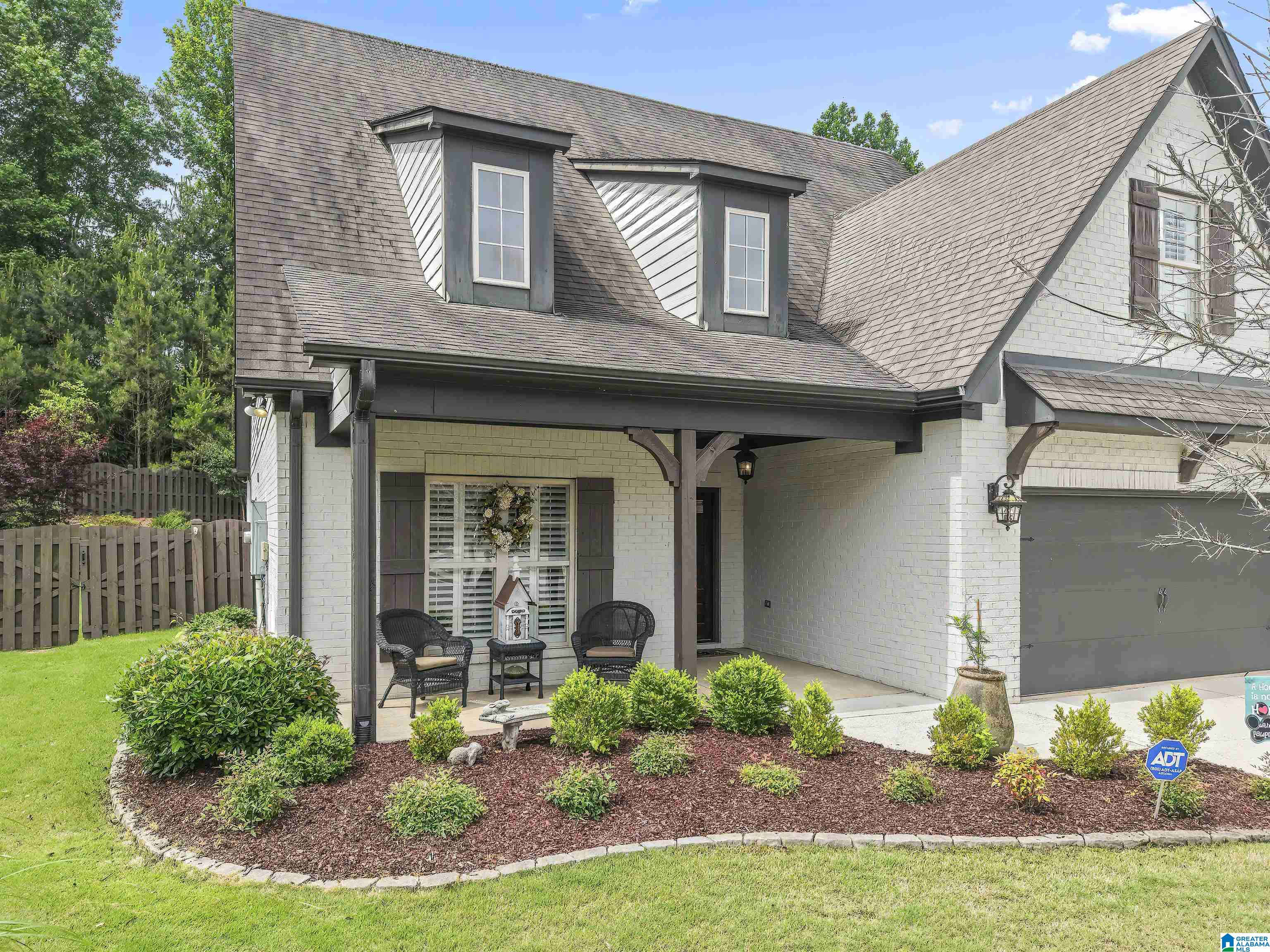 309 Dunrobin Circle Pelham, AL 35124 - Photo 3 of 44