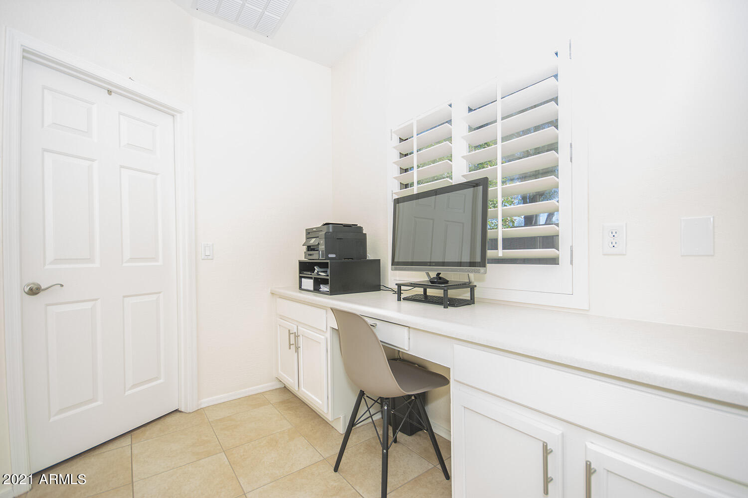 12741 West Charter Oak Road El Mirage, AZ 85335 - Photo 27 of 50 Office Area