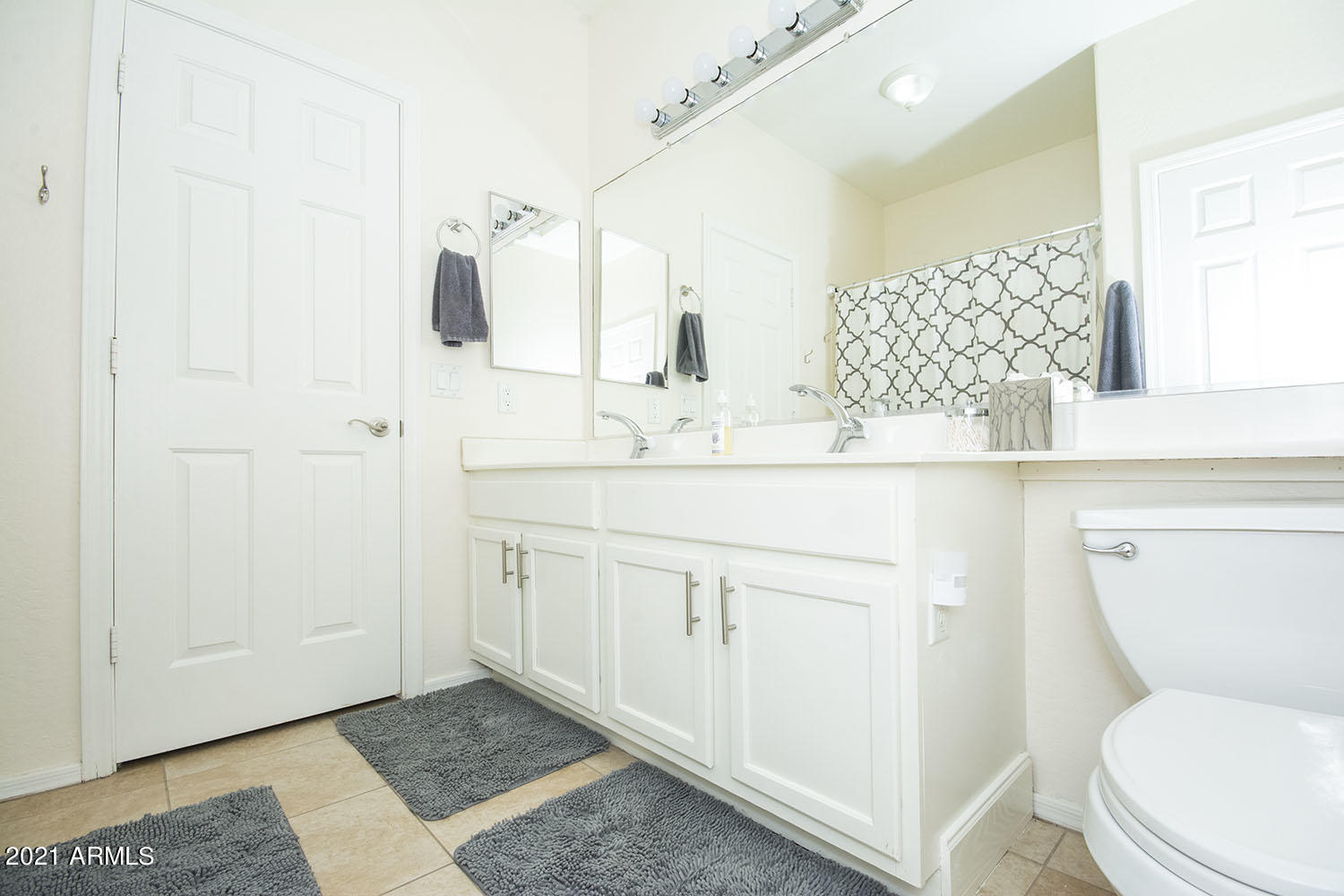12741 West Charter Oak Road El Mirage, AZ 85335 - Photo 29 of 50 Guest Bath