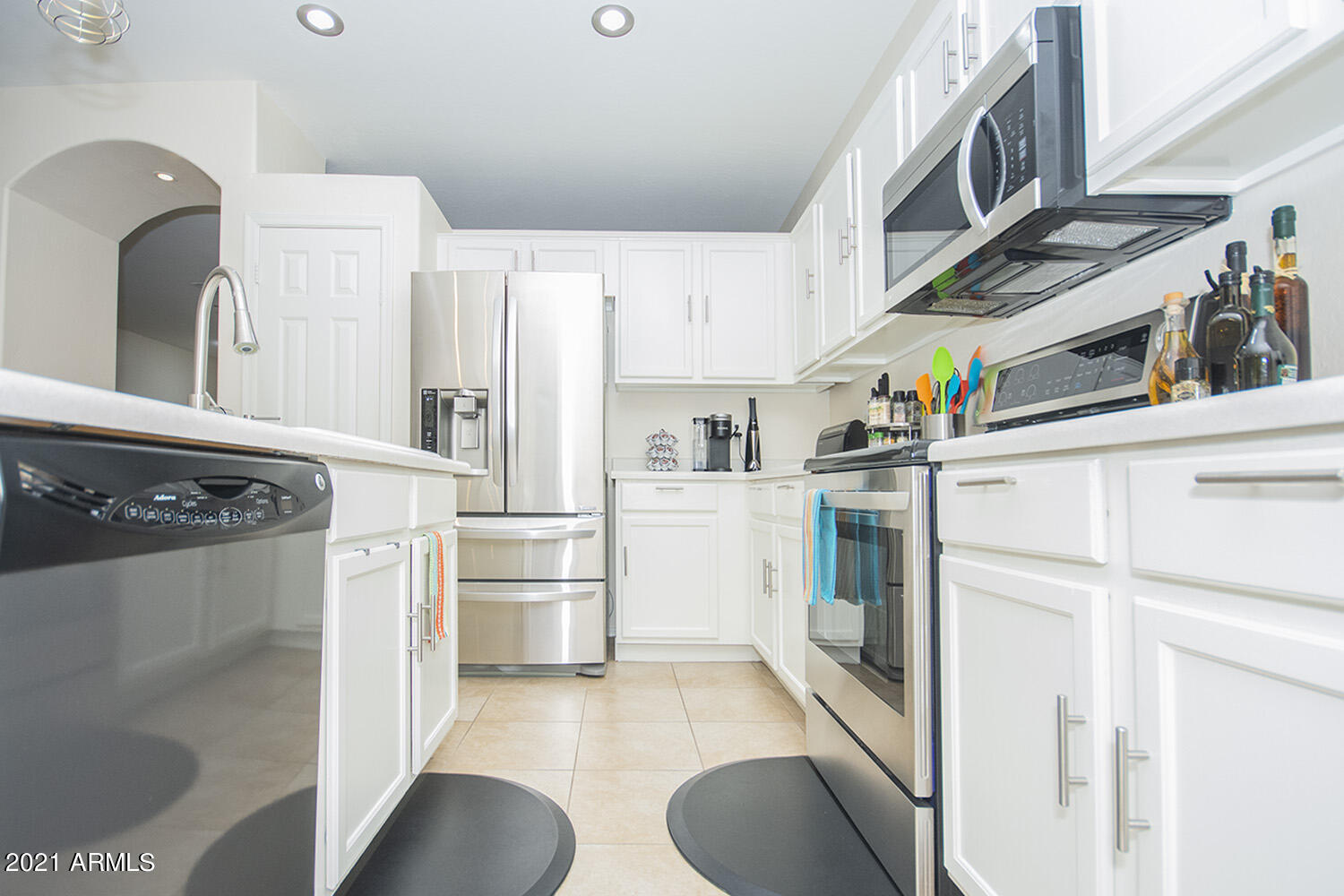 12741 West Charter Oak Road El Mirage, AZ 85335 - Photo 8 of 50 Kitchen