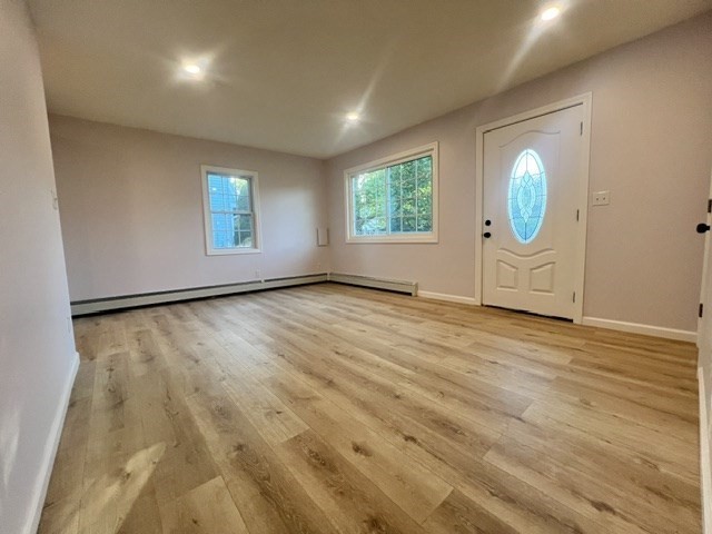 27 Dubois Street Springfield, MA 01151 - Photo 3 of 14