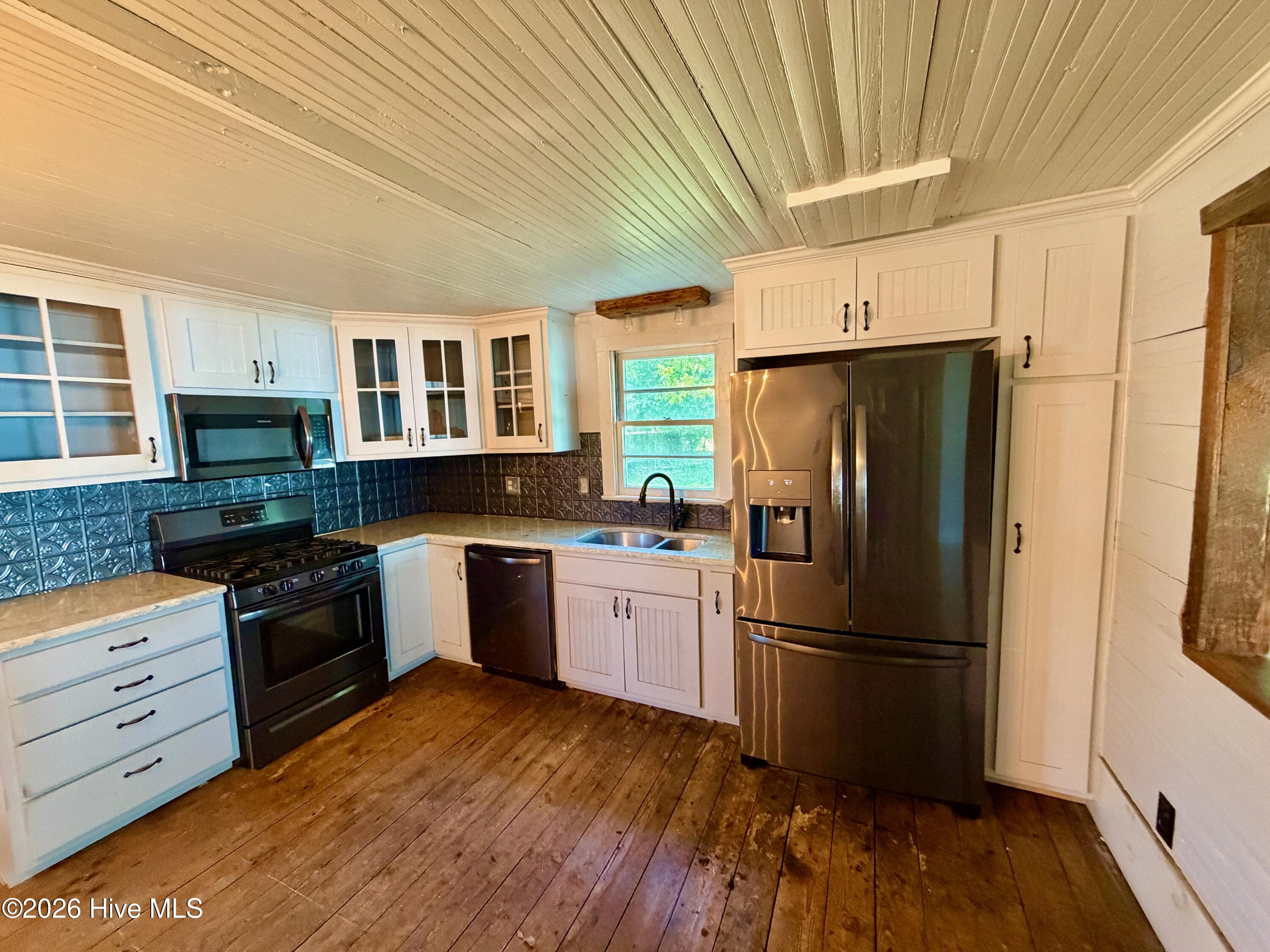 302 North Front Street Hamilton, NC 27840 - Photo 10 of 36