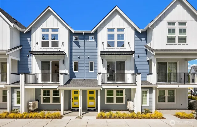 $949,990 | 20342 91st Avenue Northeast, Unit D, Bothell, WA 98011