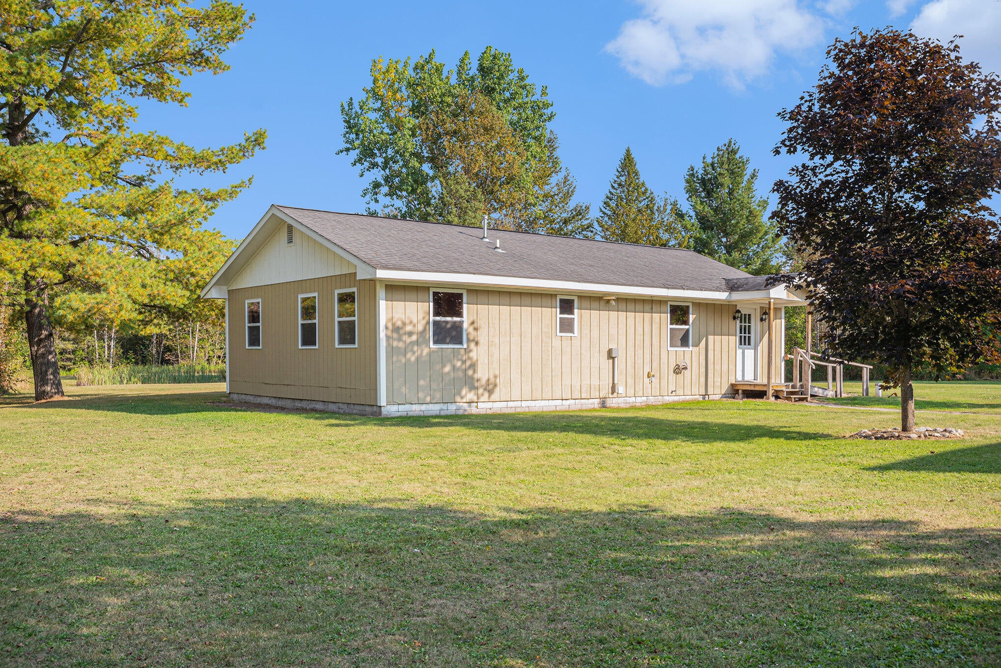 13980 Paradise Lake Road Levering, MI 49755 - Photo 2 of 58 Gallery Image 2