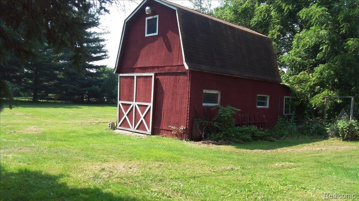 45371 Fairchild Road Macomb, MI 48042 - Photo 6 of 14 100_0060