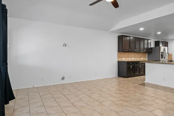 $1,995 | 252 Elisabeth Run, San Antonio, TX 78253