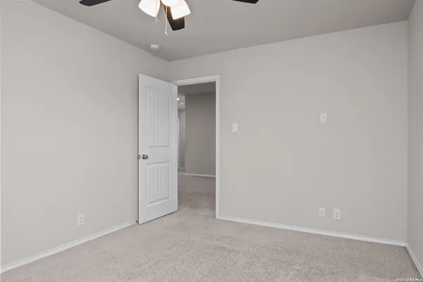 $1,995 | 252 Elisabeth Run, San Antonio, TX 78253